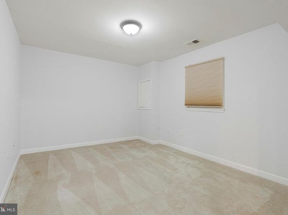 6604 Mclean Court, Mclean VA 22101