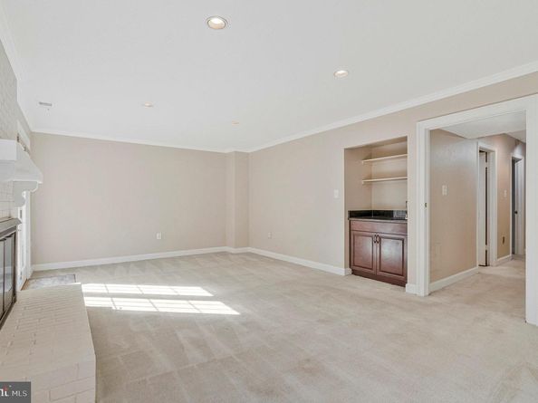 6604 Mclean Court, Mclean VA 22101