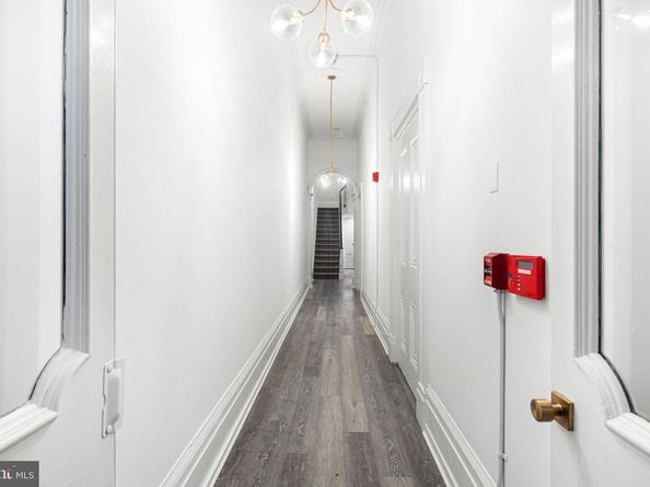 306 S 10TH Street A, Philadelphia PA 19107