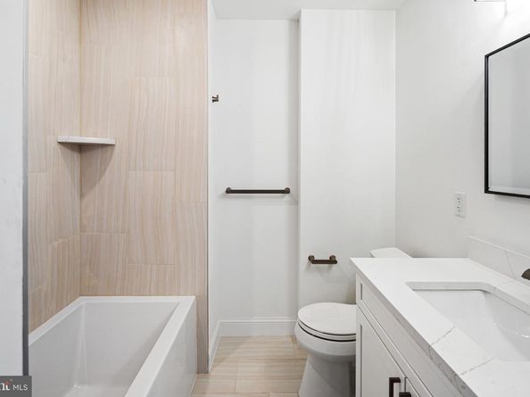 306 S 10TH Street A, Philadelphia PA 19107
