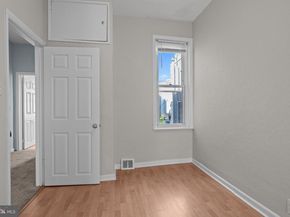 1934 S Warnock Street, Philadelphia PA 19148