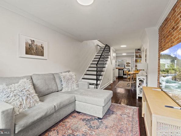 1522 S Beulah Street, Philadelphia PA 19147