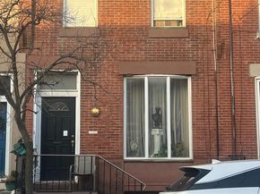 2441 Carpenter Street, Philadelphia PA 19146