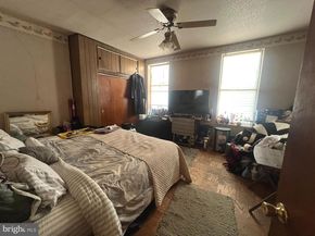 2441 Carpenter Street, Philadelphia PA 19146