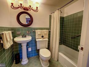 7900 Old York Road 304B, Elkins Park PA 19027