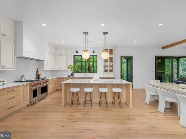 2107 Elliott Avenue, Mclean VA 22101