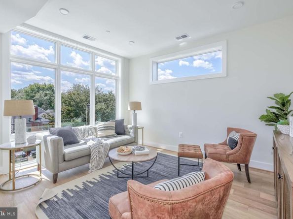 4347 Harrison Street NW PENTHOUSE SEVEN, Washington DC 20015