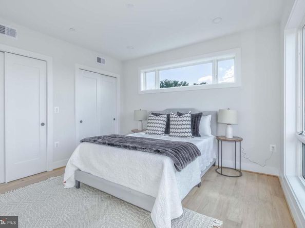 4347 Harrison Street NW PENTHOUSE SEVEN, Washington DC 20015