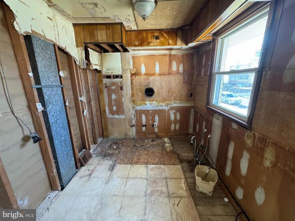 9955 Bridle Road, Philadelphia PA 19115