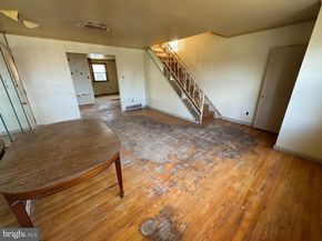 9955 Bridle Road, Philadelphia PA 19115