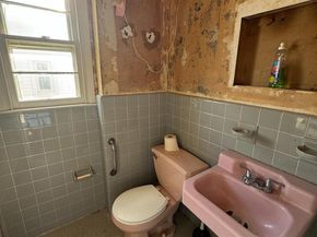 9955 Bridle Road, Philadelphia PA 19115