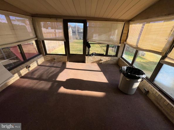 9955 Bridle Road, Philadelphia PA 19115