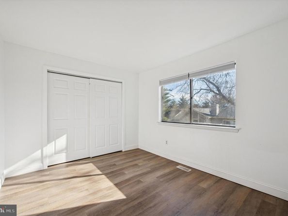 65 Ember Lane, Horsham PA 19044