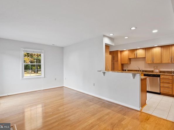 Undisclosed Address #VAFX2276786, Vienna VA 22180