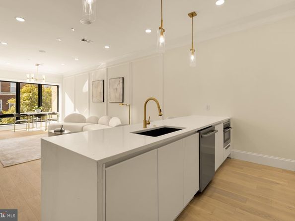 733 Euclid Street NW 204, Washington DC 20001