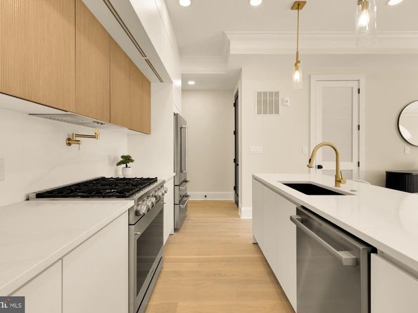 733 Euclid Street NW 204, Washington DC 20001