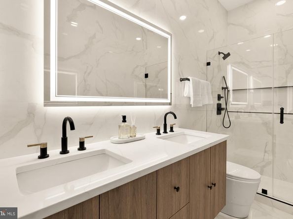 733 Euclid Street NW 204, Washington DC 20001