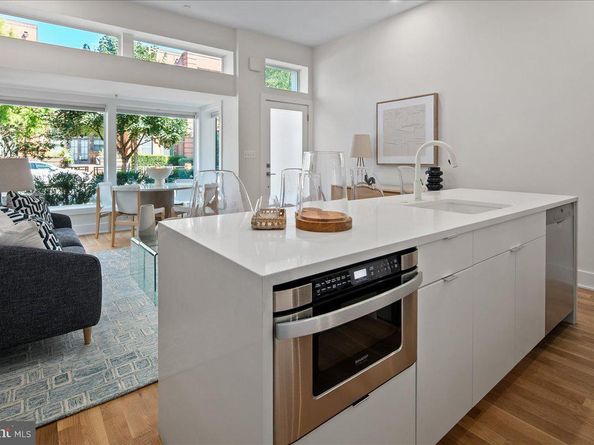 1102 T Street NW, Washington DC 20009