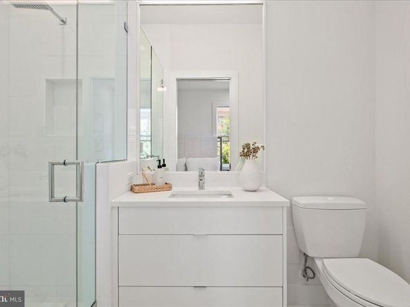 1102 T Street NW, Washington DC 20009