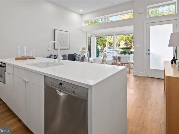 1102 T Street NW, Washington DC 20009