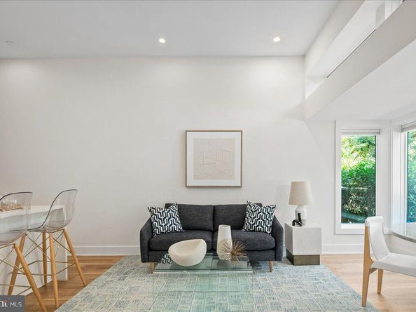 1102 T Street NW, Washington DC 20009