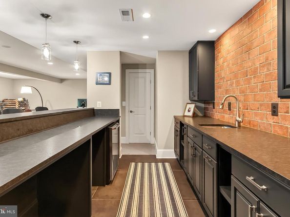 1203 Ware Street SW, Vienna VA 22180