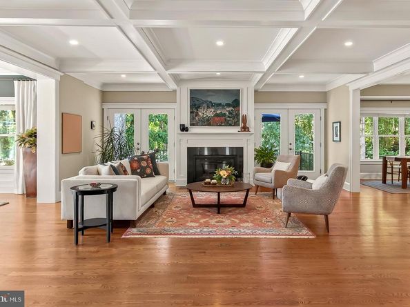 1203 Ware Street SW, Vienna VA 22180