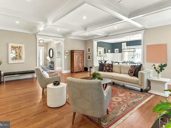 1203 Ware Street SW, Vienna VA 22180