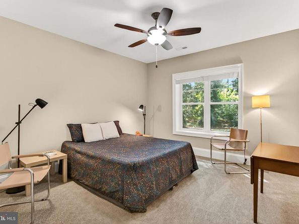 1203 Ware Street SW, Vienna VA 22180