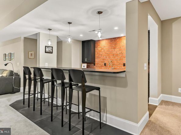 1203 Ware Street SW, Vienna VA 22180