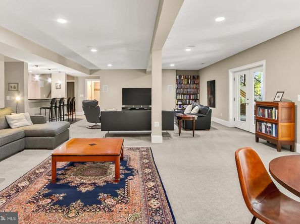 1203 Ware Street SW, Vienna VA 22180