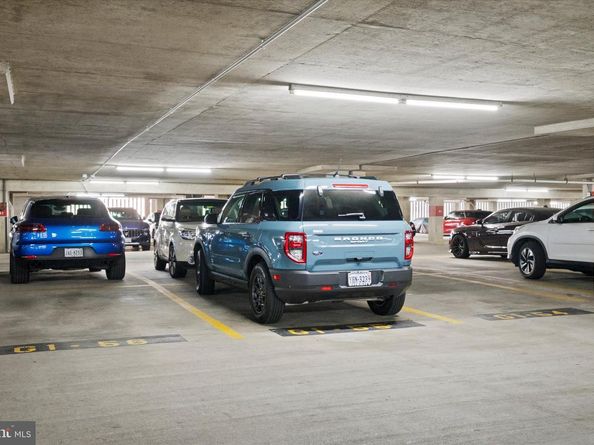 5501 Seminary Road 114S, Falls Church VA 22041