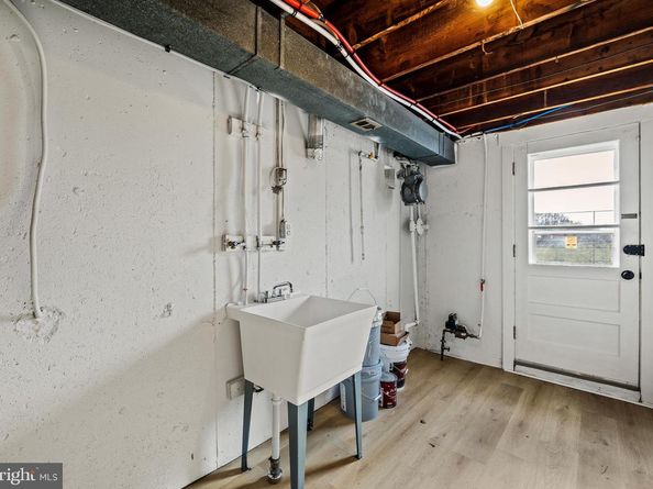 859 Selmer Road, Philadelphia PA 19116