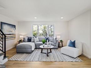 859 Selmer Road, Philadelphia PA 19116