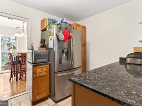 1809 Ivy Oak Square 61, Reston VA 20190