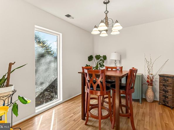 1809 Ivy Oak Square 61, Reston VA 20190