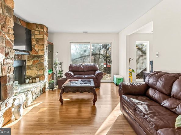 1809 Ivy Oak Square 61, Reston VA 20190