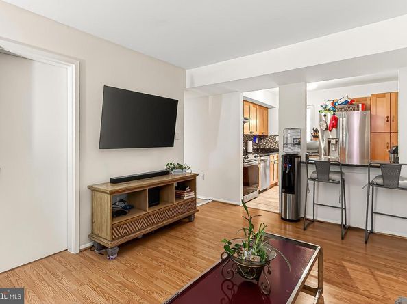 1809 Ivy Oak Square 61, Reston VA 20190