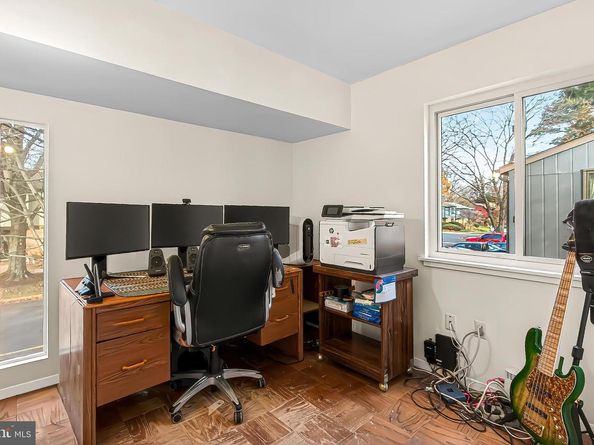 1809 Ivy Oak Square 61, Reston VA 20190