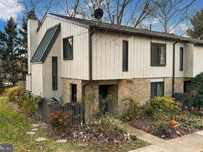 1809 Ivy Oak Square 61, Reston VA 20190