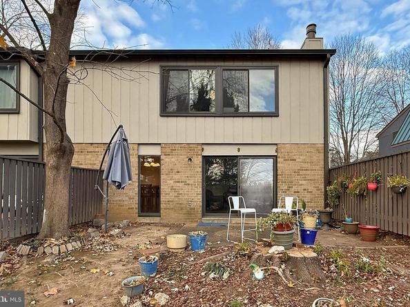 1809 Ivy Oak Square 61, Reston VA 20190