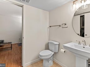 1809 Ivy Oak Square 61, Reston VA 20190