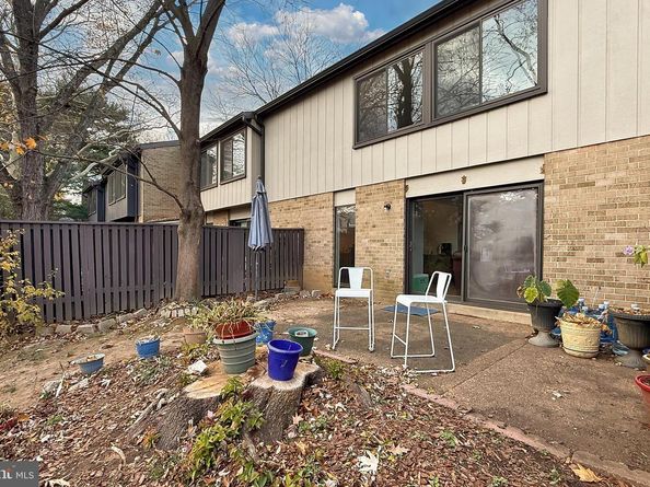 1809 Ivy Oak Square 61, Reston VA 20190