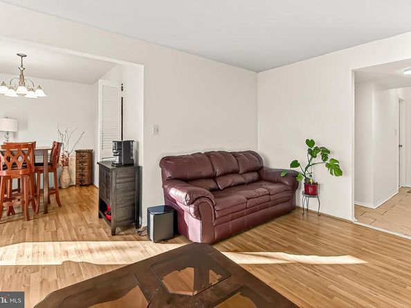 1809 Ivy Oak Square 61, Reston VA 20190