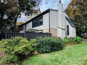 1809 Ivy Oak Square 61, Reston VA 20190