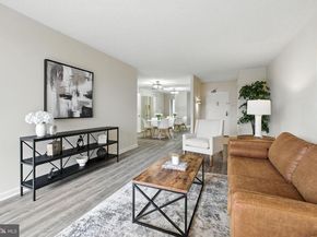 5300 Holmes Run Parkway 1210, Alexandria VA 22304