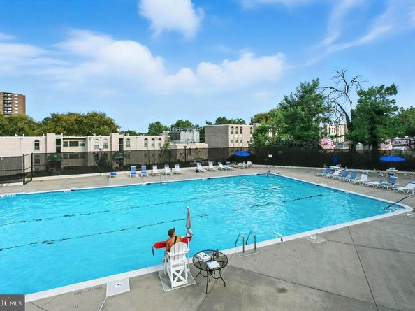 5300 Holmes Run Parkway 1210, Alexandria VA 22304