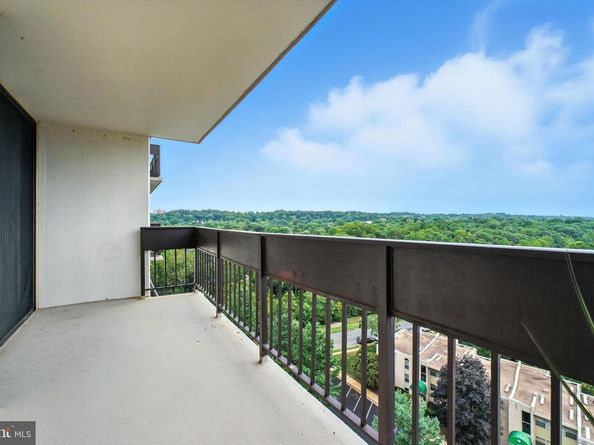 5300 Holmes Run Parkway 1210, Alexandria VA 22304