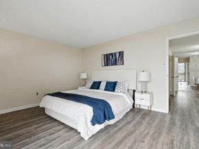 5300 Holmes Run Parkway 1210, Alexandria VA 22304