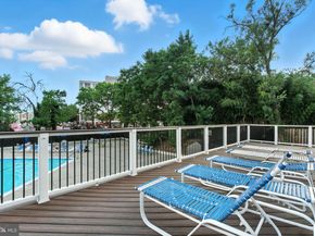 5300 Holmes Run Parkway 1210, Alexandria VA 22304